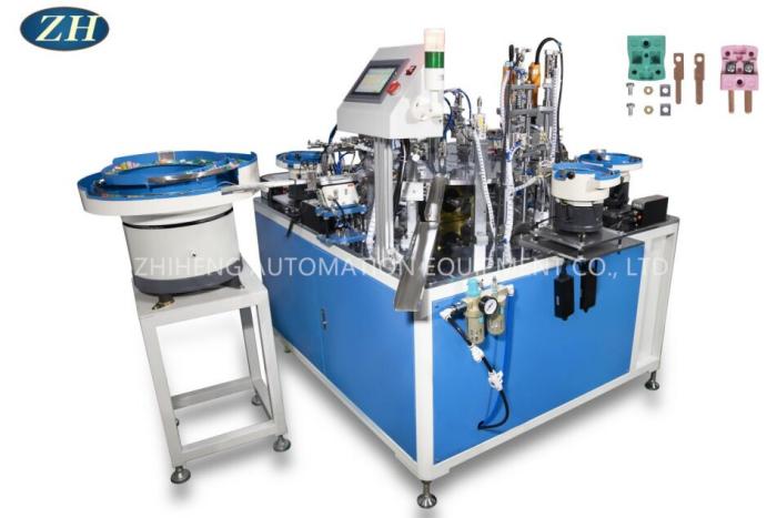 Entxufeak muntatzeko makina automatikoaren sarrera